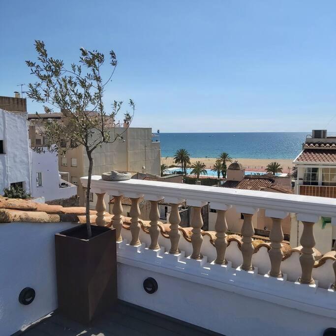 Marina Vila House Masnou Buitenkant foto